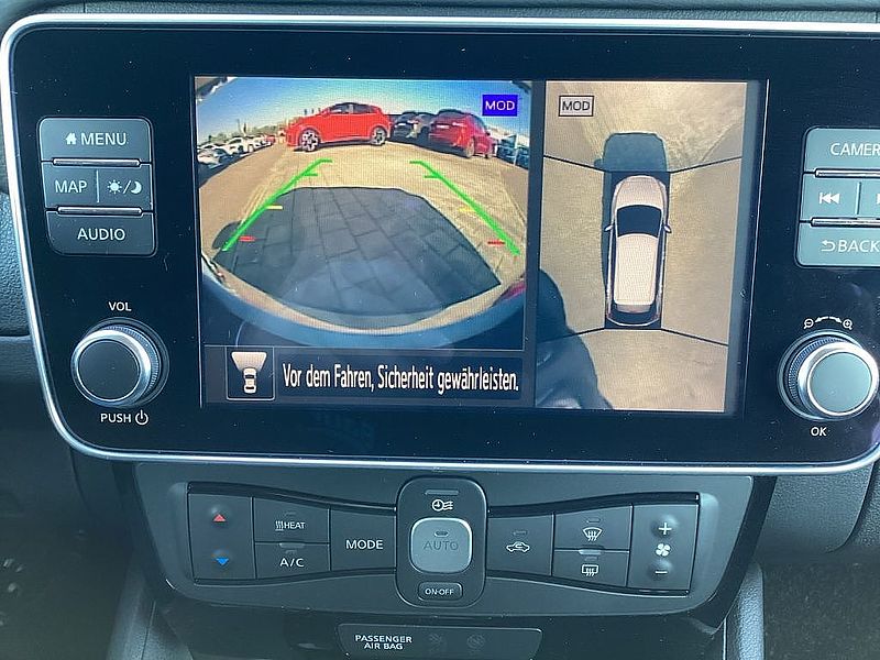 Nissan Leaf 40 kWh N-Connecta Navi 360° Kamera Toter-W